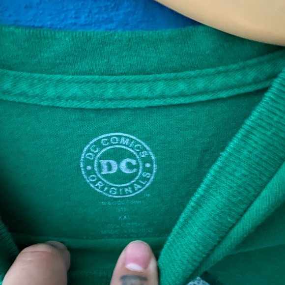 Green Lantern T-Shirt - Picture 3 of 3